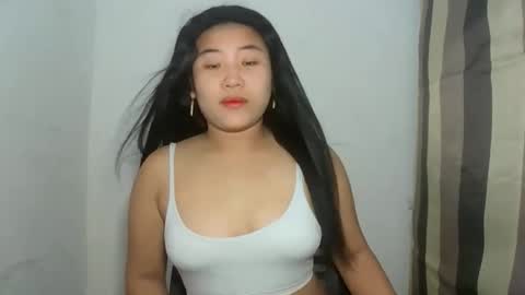sweet lylia online show from October 2025 02:40:01 PM