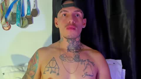 Snapshot of zyongarcia2020 chatting on January 2025 11:40:02 PM zyon garcia online show from January 2025 11:40:02 PM