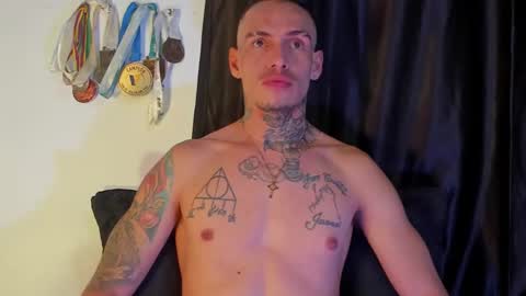 Snapshot of zyongarcia2020 chatting on February 2025 11:11:01 AM zyon garcia online show from February 2025 11:11:01 AM