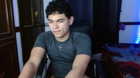 antonio felipe online show from November 2025 12:05:01 AM