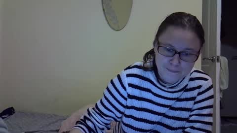 Zyuhre online show from November 2025 09:16:02 PM