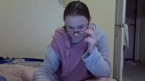 Zyuhre online show from November 2025 11:32:02 AM