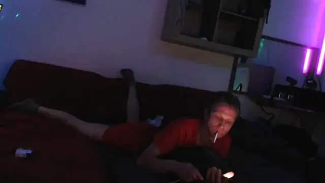 Snapshot of davidgntxxxxx chatting on November 2025 08:14:01 PM davidgntxxxxx online show from November 2025 08:14:01 PM