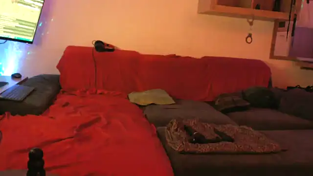 Snapshot of davidgntxxxxx chatting on November 2025 12:43:01 AM davidgntxxxxx online show from November 2025 12:43:01 AM