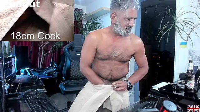 OnlineBossUK online show from March 2025 10:06:02 PM