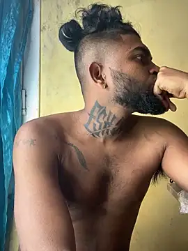 Snapshot of IviedWaster chatting on February 2025 12:20:02 AM IviedWaster online show from February 2025 12:20:02 AM