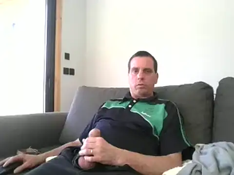 Snapshot of cloupefun chatting on March 2025 10:03:02 AM cloupefun online show from March 2025 10:03:02 AM