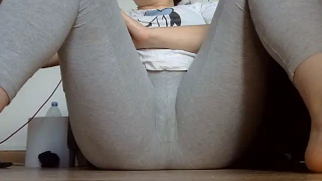 Squirtlady38 online show from September 2025 06:24:02 AM