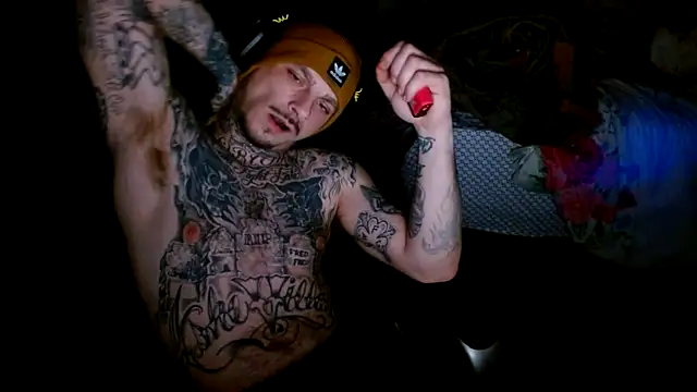 Snapshot of DADDY_KANE8--- chatting on February 2026 12:17:02 AM DADDY KANE8--- online show from February 2026 12:17:02 AM