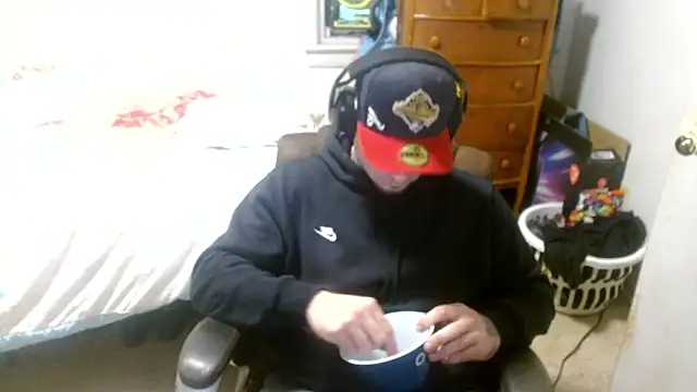 Snapshot of DADDY_KANE8--- chatting on April 2026 12:01:01 AM DADDY KANE8--- online show from April 2026 12:01:01 AM