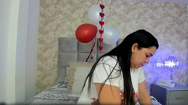 elizabeth coleman online show from February 2025 08:25:01 PM