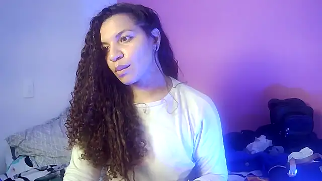 gatubelahot online show from February 2026 06:42:01 PM