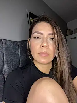 martina contreras online show from October 2025 07:09:02 AM