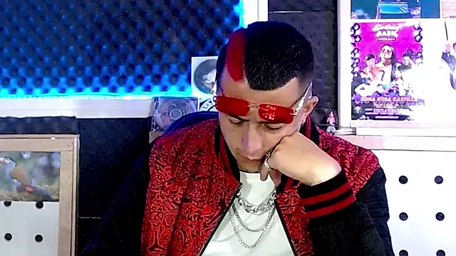 Darko0717 online show from March 2025 09:10:02 PM