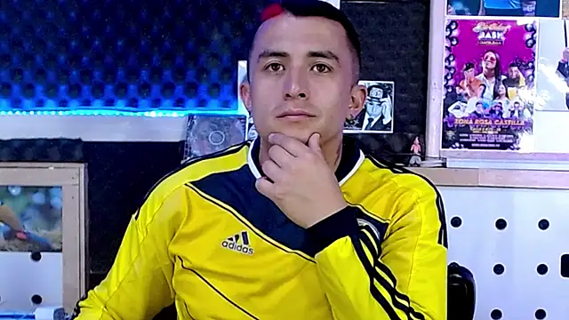 Darko0717 online show from March 2025 08:51:02 PM