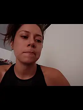 MommyMiaWs online show from December 2025 07:32:01 PM