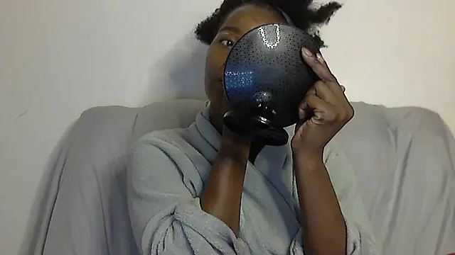 sluttylaura21 online show from March 2025 01:32:01 AM