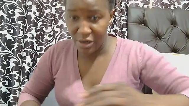 sluttylaura21 online show from June 2026 11:01:02 AM