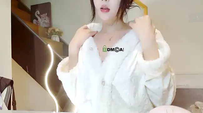 Snapshot of Serena-AU chatting on March 2025 02:01:02 PM Serena-AU online show from March 2025 02:01:02 PM