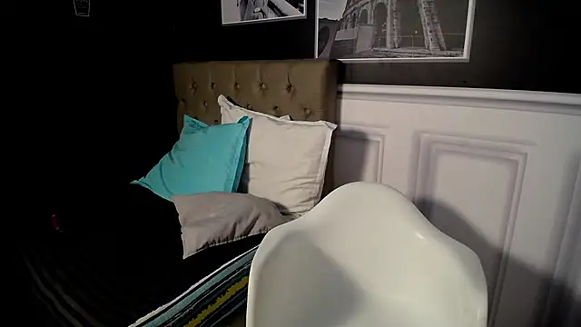 Snapshot of samanthaanderson_ chatting on December 2024 05:58:02 PM samanthaanderson online show from December 2024 05:58:02 PM