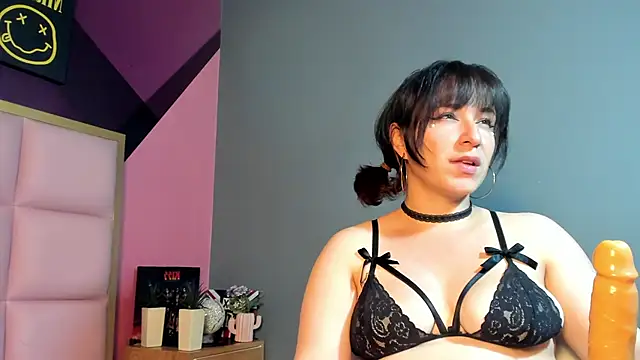 Snapshot of samanthaanderson_ chatting on January 2025 01:16:01 AM samanthaanderson online show from January 2025 01:16:01 AM