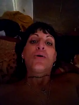 estefyzapata online show from October 2025 08:09:02 PM