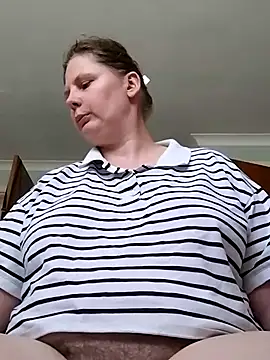 Snapshot of xxSexyBushLinnxx chatting on July 2026 10:01:01 AM xxSexyBushLinnxx online show from July 2026 10:01:01 AM