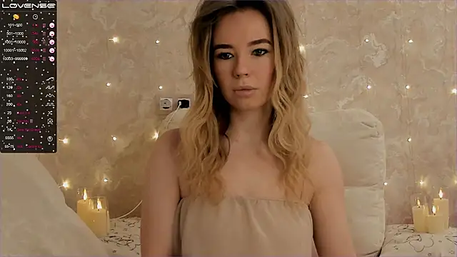 EvaSileZ online show from December 2025 05:13:01 AM