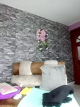 Snapshot of Danna_Paolaa_ chatting on March 2025 05:02:01 AM Danna Paolaa online show from March 2025 05:02:01 AM