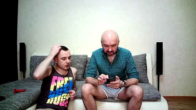 Alex Tobey online show from February 2026 04:49:02 AM