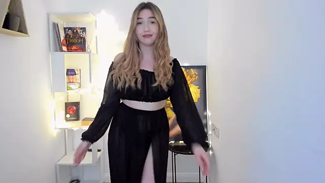 Snapshot of GracefulLook chatting on January 2025 05:47:02 PM GracefulLook online show from January 2025 05:47:02 PM