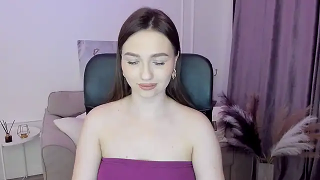 Snapshot of GracefulLook chatting on March 2025 05:39:02 PM GracefulLook online show from March 2025 05:39:02 PM