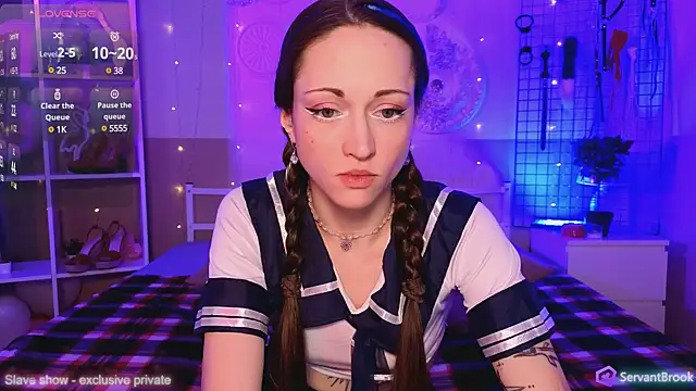 Snapshot of ServantBrook chatting on February 2025 06:43:02 AM ServantBrook online show from February 2025 06:43:02 AM