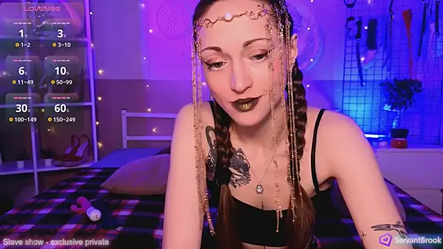 Snapshot of ServantBrook chatting on March 2025 05:16:01 AM ServantBrook online show from March 2025 05:16:01 AM