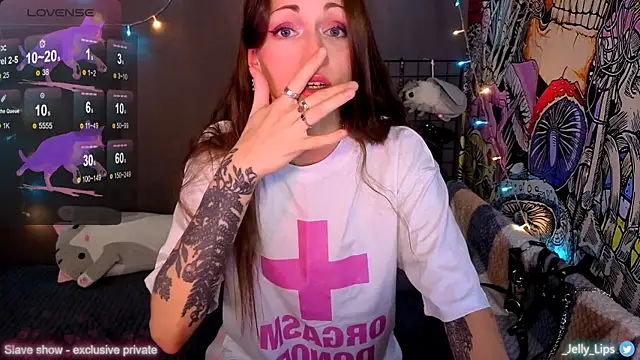 ServantBrook online show from November 2025 04:23:02 AM