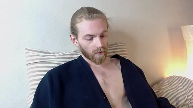 Snapshot of Damien_Bi chatting on February 2025 01:15:02 AM Damien Bi online show from February 2025 01:15:02 AM