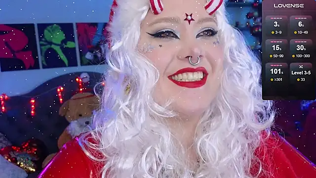 wickedxqueen online show from December 2024 10:31:01 PM