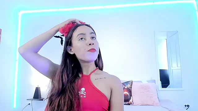 Snapshot of Estrella_Duran chatting on December 2024 07:46:02 PM Estrella Duran online show from December 2024 07:46:02 PM