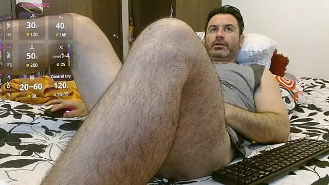 rodrher81 online show from October 2025 03:21:02 PM