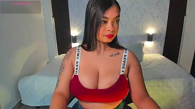 MartinaBianchi online show from October 2025 11:16:01 PM