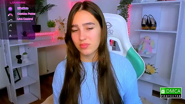  Eliizabeth  online show from November 2025 09:28:01 PM