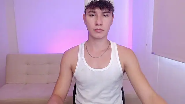 adrian morelly online show from February 2026 06:56:02 PM