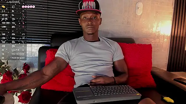 DannSmmith online show from September 2025 04:35:02 AM