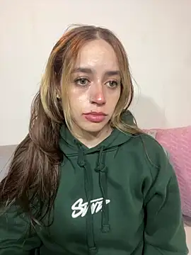 Natalia Suarez online show from February 2026 01:04:02 AM