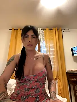 Snapshot of missdirtyhot_ chatting on October 2025 08:50:02 AM missdirtyhot online show from October 2025 08:50:02 AM