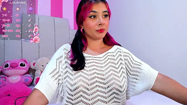 Snapshot of AliiceBrown_ chatting on December 2024 04:19:02 AM AliiceBrown online show from December 2024 04:19:02 AM