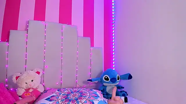 Snapshot of AliiceBrown_ chatting on January 2025 11:07:01 AM AliiceBrown online show from January 2025 11:07:01 AM