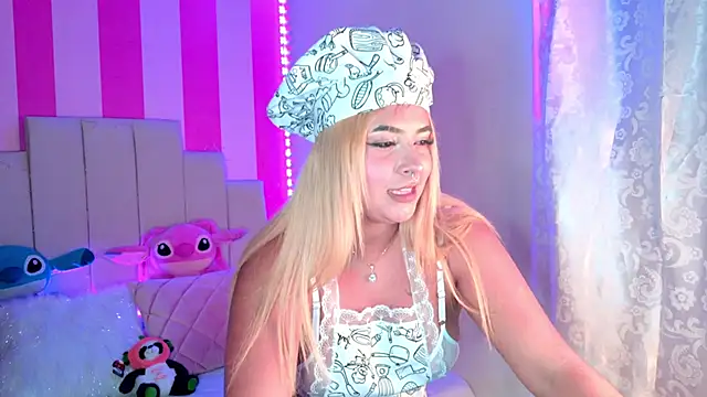 Snapshot of AliiceBrown_ chatting on October 2025 05:46:01 AM AliiceBrown online show from October 2025 05:46:01 AM