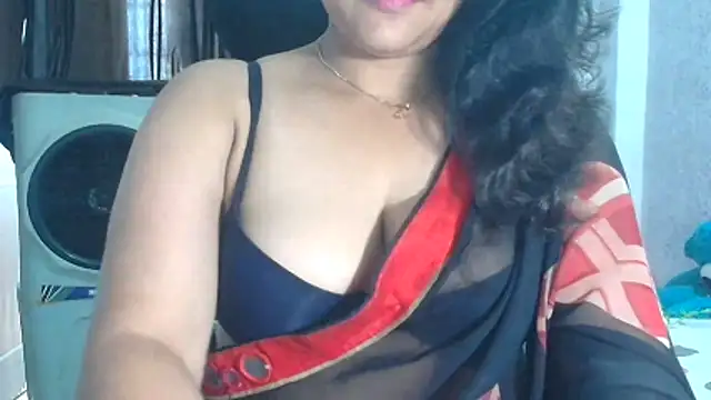 Snapshot of Maria_55 chatting on June 2026 06:44:01 AM Maria 55 online show from June 2026 06:44:01 AM