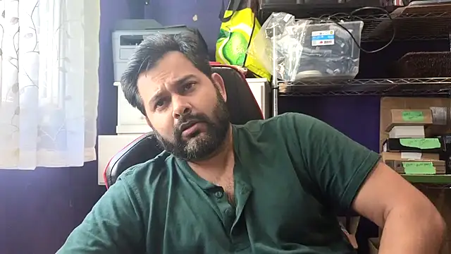 Snapshot of Sakhtlaundaz chatting on June 2026 02:09:01 PM Sakhtlaundaz online show from June 2026 02:09:01 PM